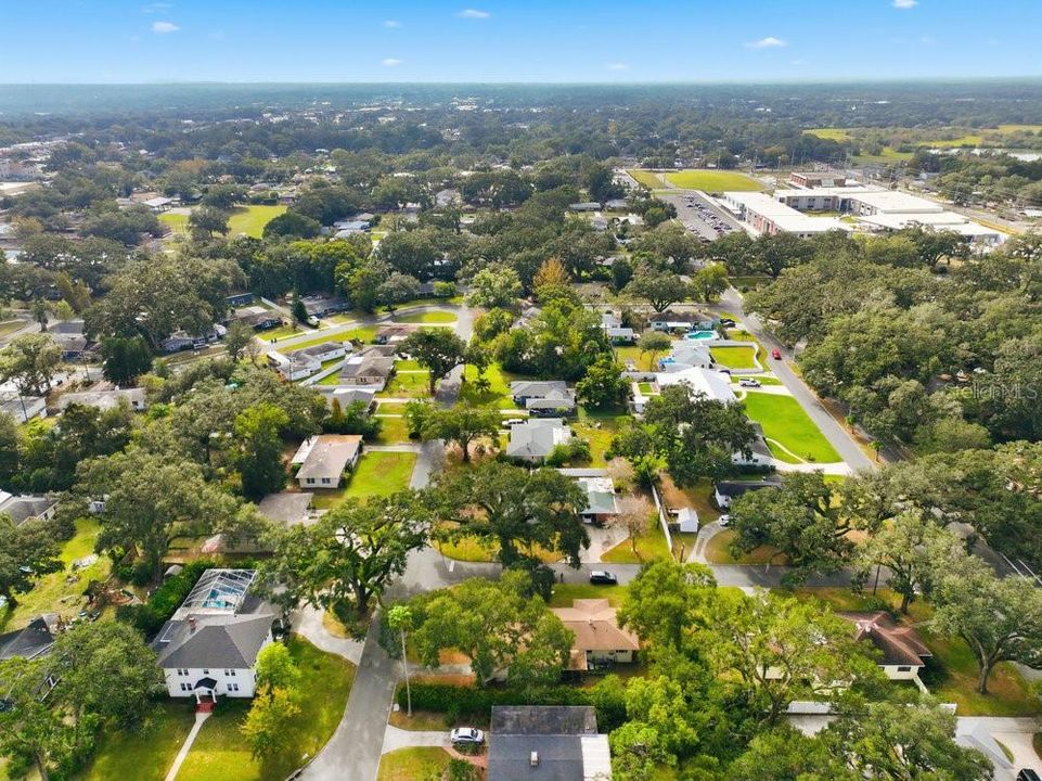 En Venta: $235,000 (2 camas, 2 baños, 1403 Pies cuadrados)