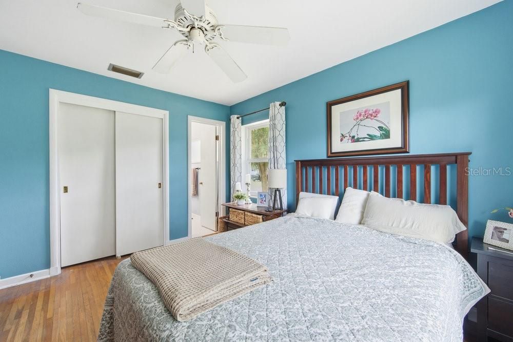 En Venta: $235,000 (2 camas, 2 baños, 1403 Pies cuadrados)