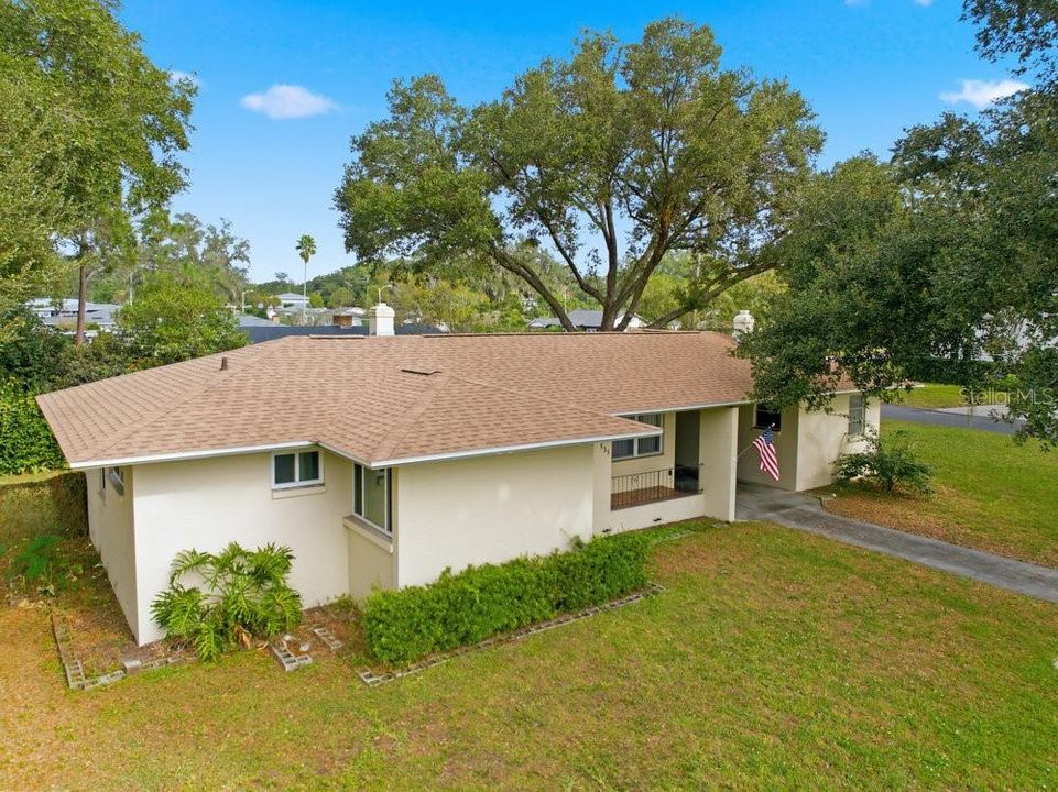 En Venta: $235,000 (2 camas, 2 baños, 1403 Pies cuadrados)