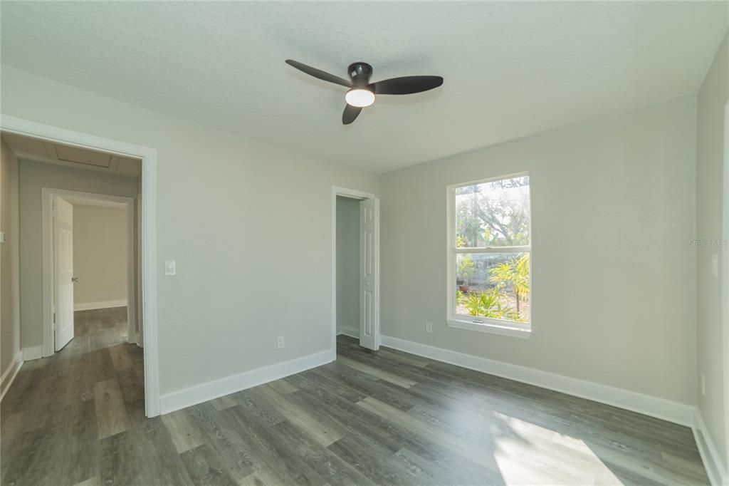 En Venta: $275,000 (2 camas, 1 baños, 905 Pies cuadrados)