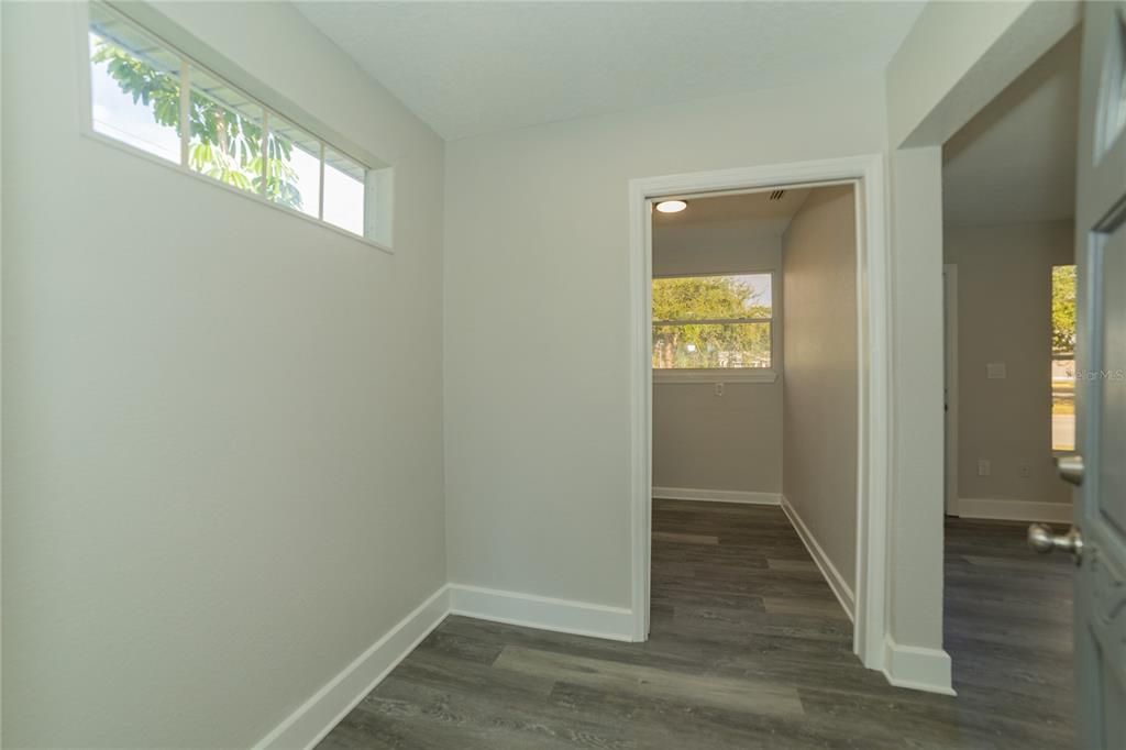 En Venta: $275,000 (2 camas, 1 baños, 905 Pies cuadrados)