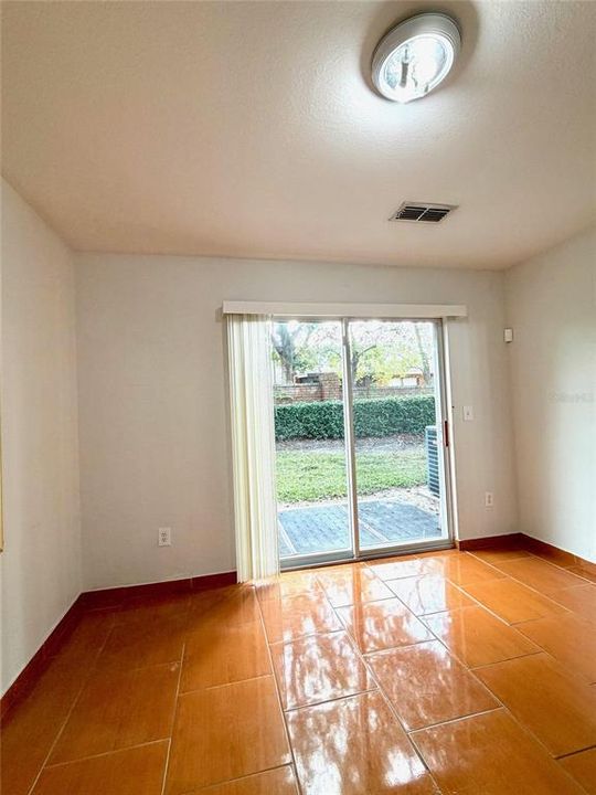 出租: $1,790 (2 贝兹, 2 浴室, 1120 平方英尺)