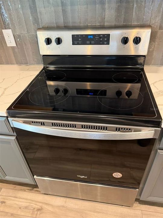 На продажу: $455,000 (3 спален, 2 ванн, 1668 Квадратных фут)