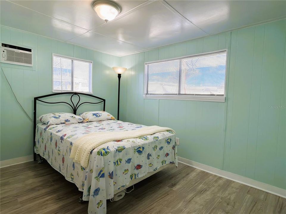 For Sale: $139,900 (3 beds, 2 baths, 720 Square Feet)