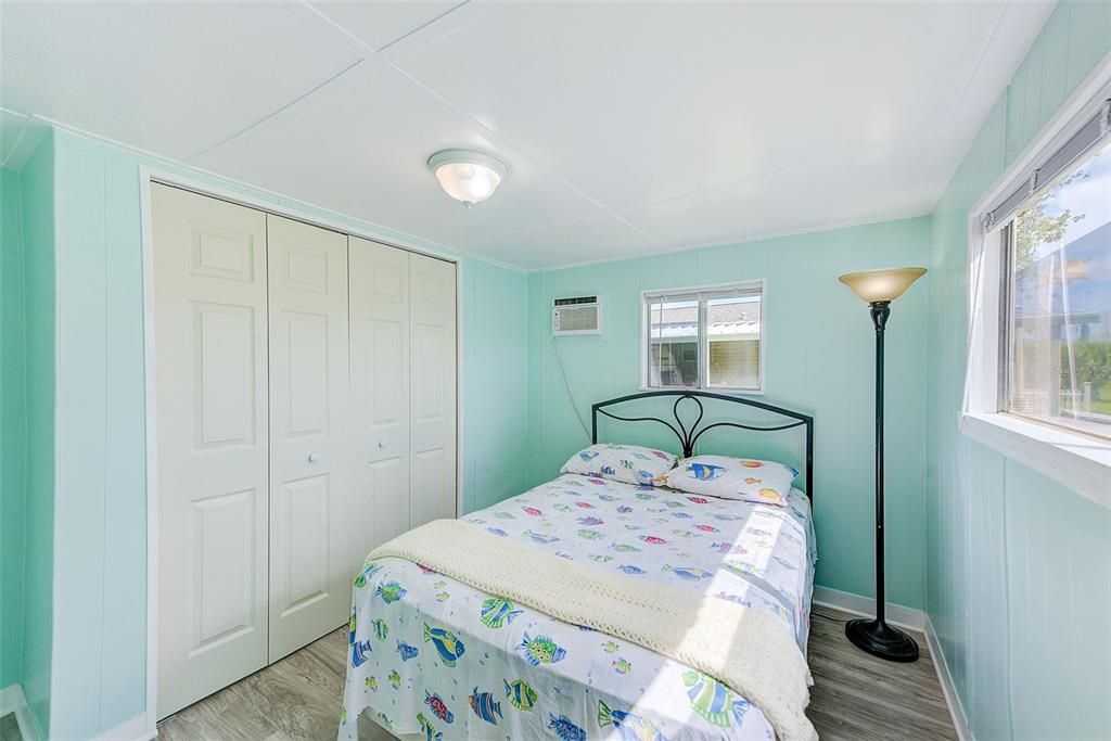 For Sale: $139,900 (3 beds, 2 baths, 720 Square Feet)