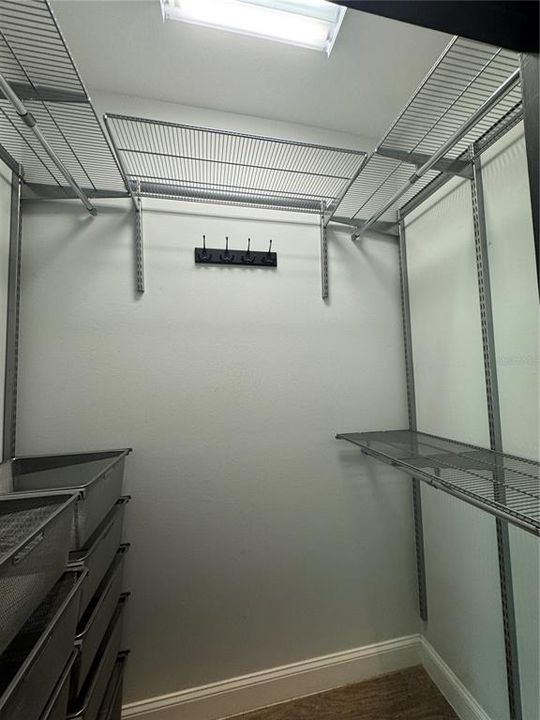 For Rent: $3,850 (4 beds, 2 baths, 1706 Square Feet)