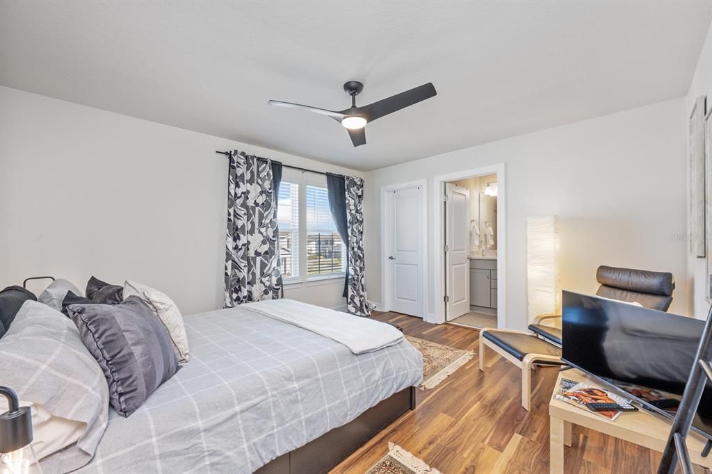 For Sale: $670,000 (4 beds, 3 baths, 2855 Square Feet)