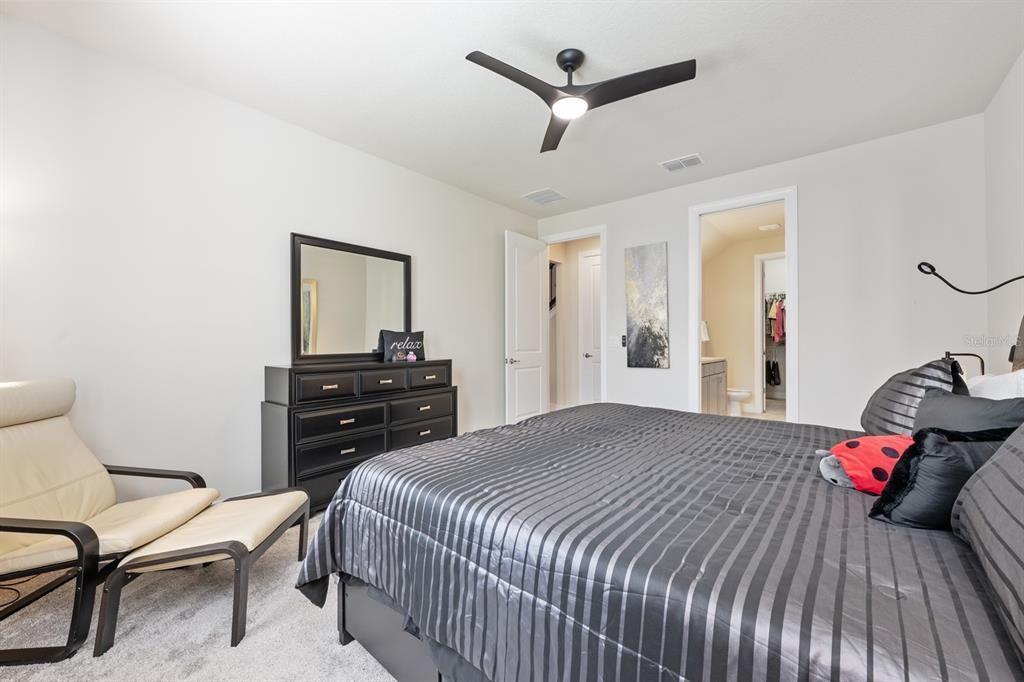 For Sale: $670,000 (4 beds, 3 baths, 2855 Square Feet)