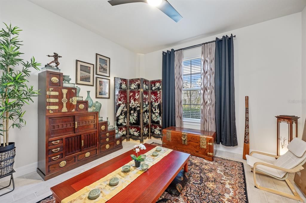 For Sale: $670,000 (4 beds, 3 baths, 2855 Square Feet)