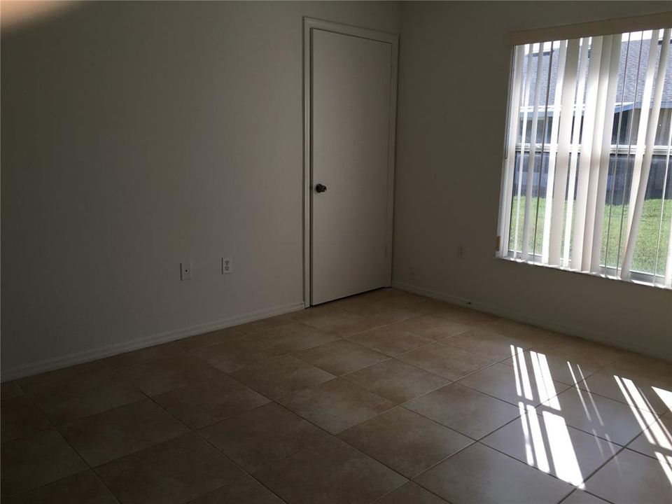 For Sale: $264,900 (3 beds, 2 baths, 1149 Square Feet)