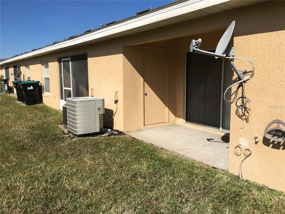 For Sale: $264,900 (3 beds, 2 baths, 1149 Square Feet)