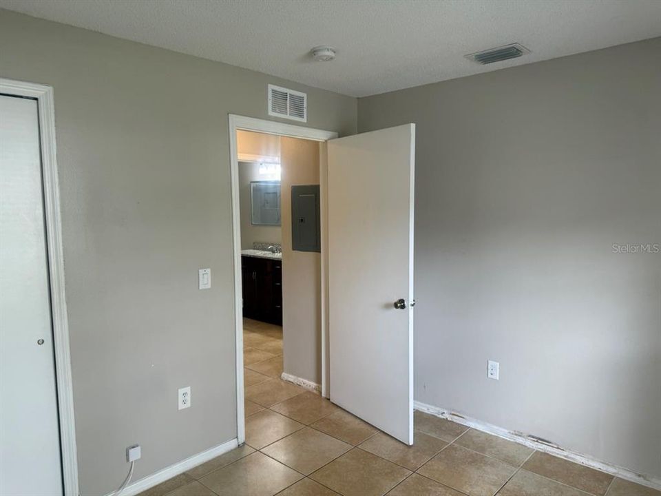 For Sale: $264,900 (3 beds, 2 baths, 1149 Square Feet)
