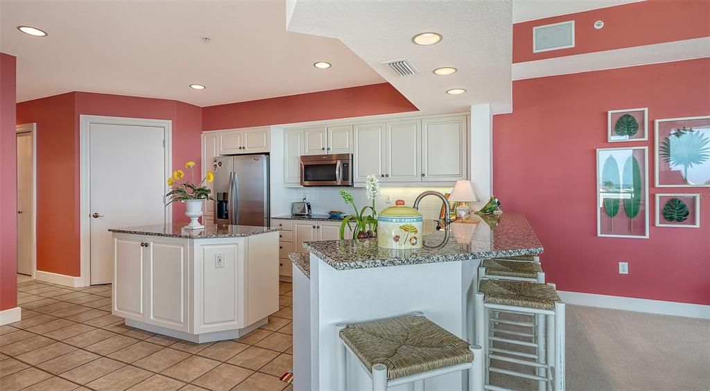 For Sale: $3,250,000 (3 beds, 4 baths, 3260 Square Feet)