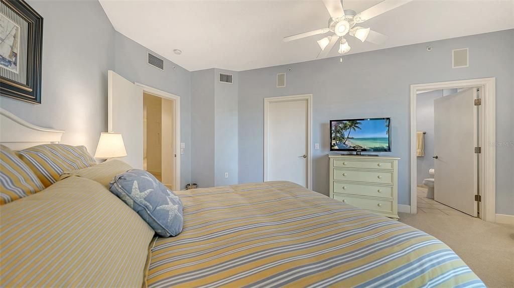 For Sale: $3,250,000 (3 beds, 4 baths, 3260 Square Feet)