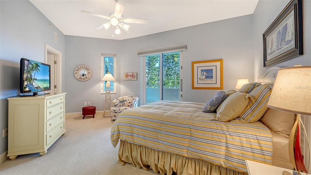 For Sale: $3,250,000 (3 beds, 4 baths, 3260 Square Feet)