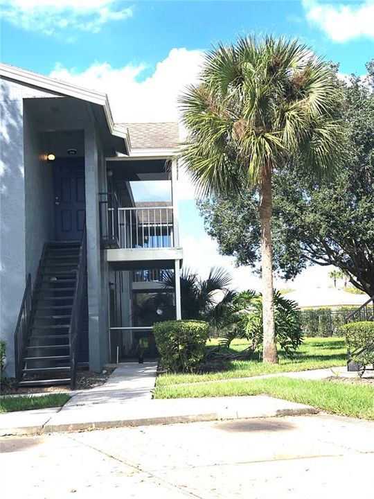 En Renta: $1,700 (2 camas, 2 baños, 910 Pies cuadrados)