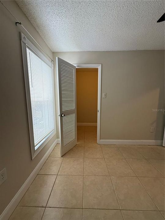 En Renta: $1,700 (2 camas, 2 baños, 910 Pies cuadrados)