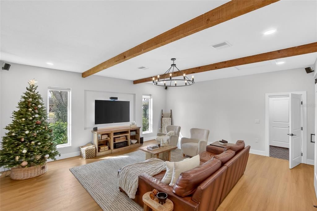 For Sale: $594,900 (3 beds, 2 baths, 2393 Square Feet)