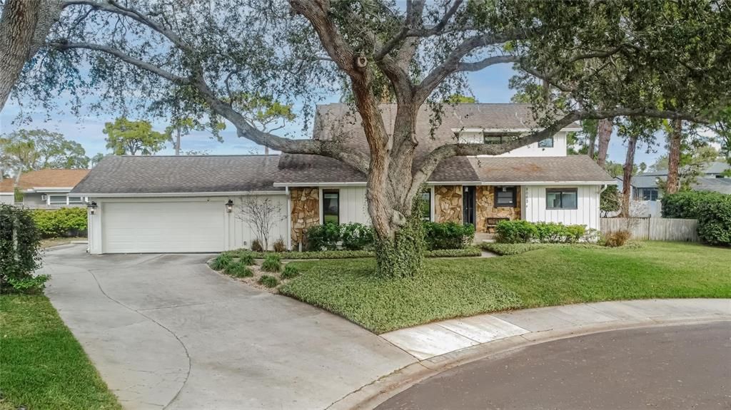 For Sale: $594,900 (3 beds, 2 baths, 2393 Square Feet)