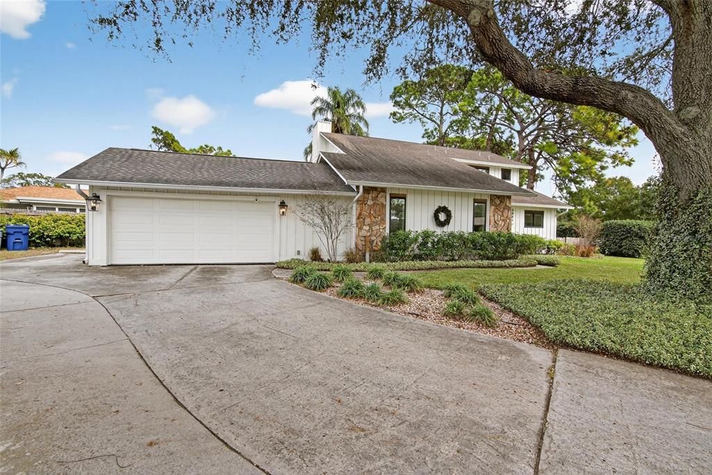 For Sale: $594,900 (3 beds, 2 baths, 2393 Square Feet)