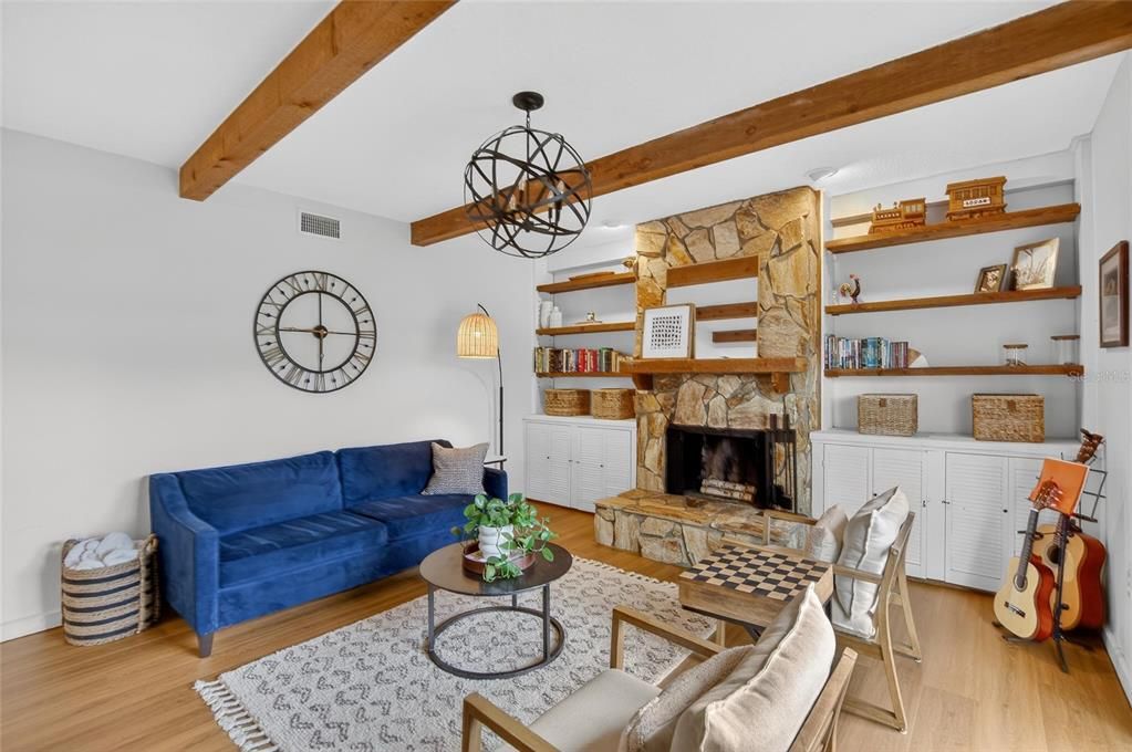 For Sale: $594,900 (3 beds, 2 baths, 2393 Square Feet)