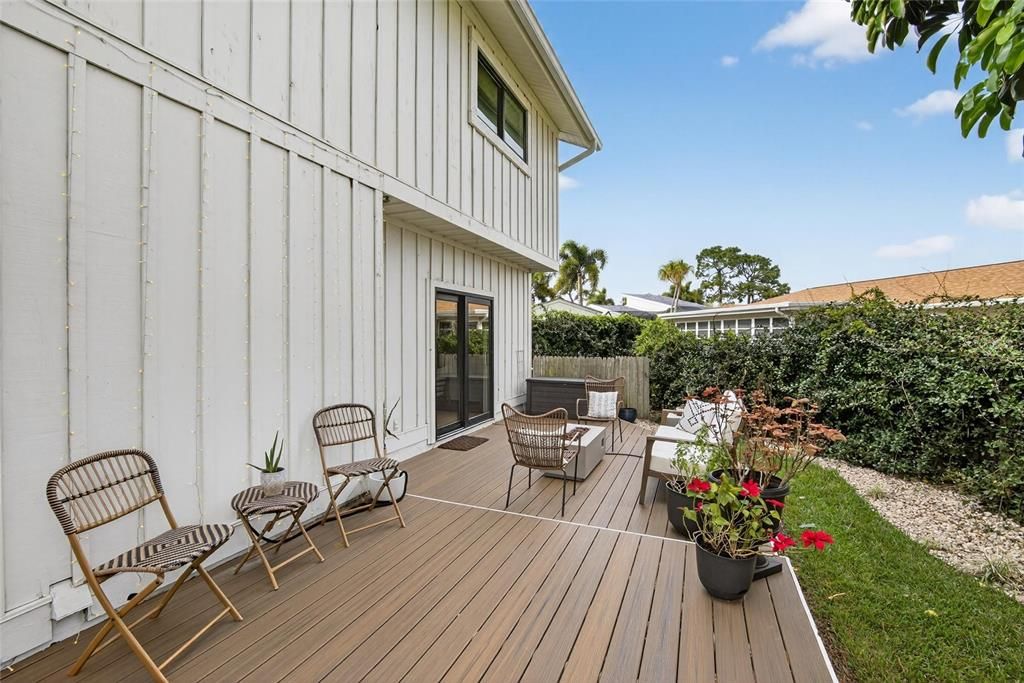 For Sale: $594,900 (3 beds, 2 baths, 2393 Square Feet)