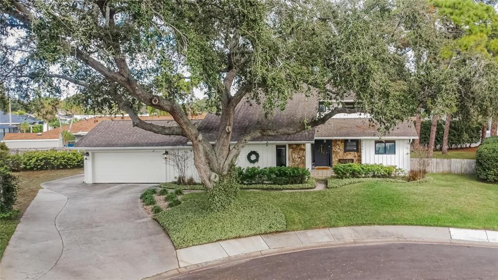 For Sale: $594,900 (3 beds, 2 baths, 2393 Square Feet)