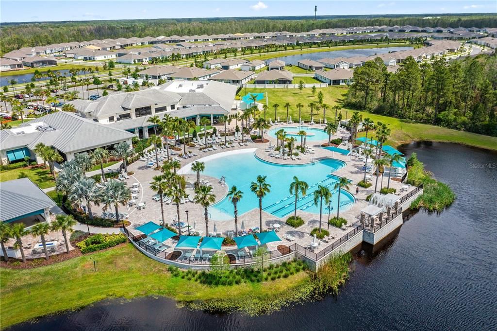 For Sale: $425,000 (2 beds, 2 baths, 1401 Square Feet)