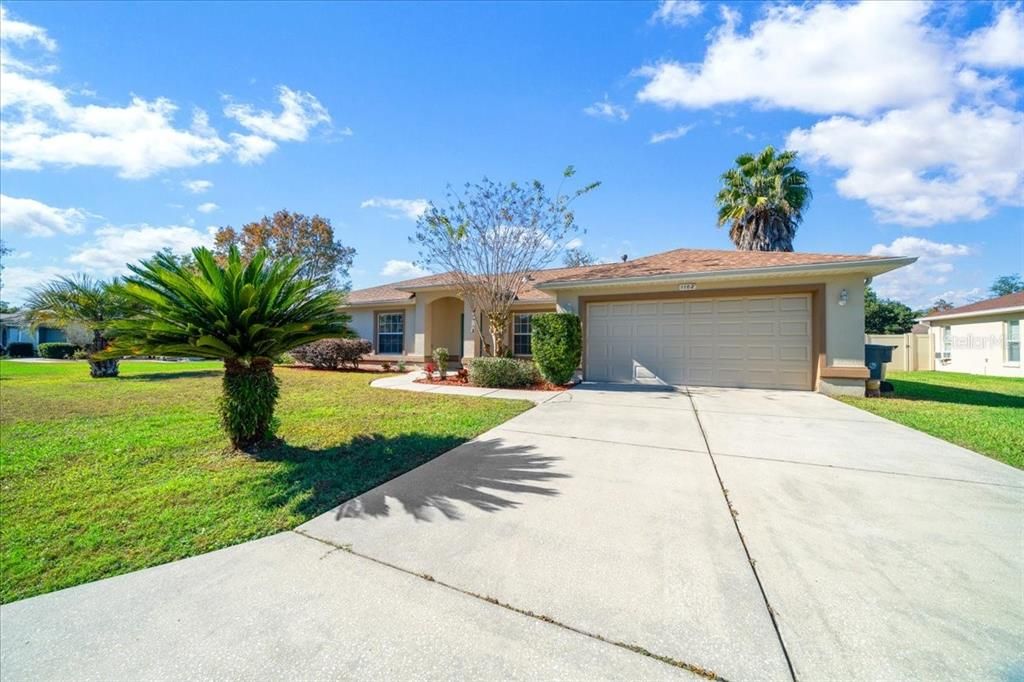 For Sale: $329,000 (3 beds, 2 baths, 2367 Square Feet)