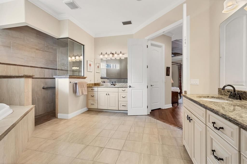 待售: $1,990,000 (5 贝兹, 3 浴室, 3954 平方英尺)