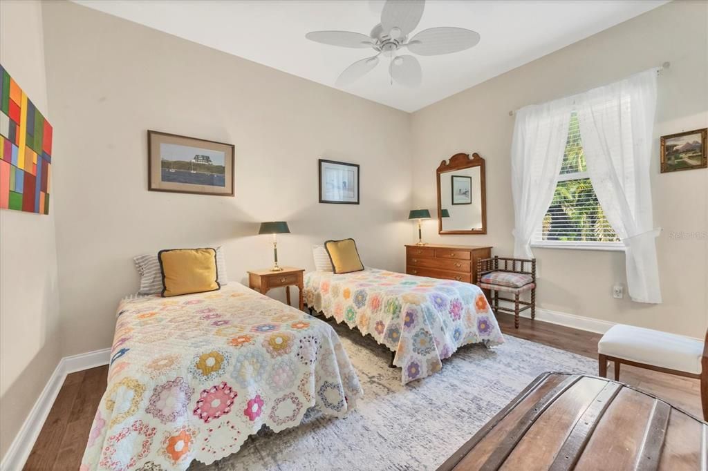 待售: $1,990,000 (5 贝兹, 3 浴室, 3954 平方英尺)