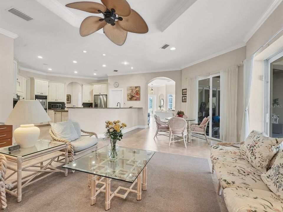 待售: $1,990,000 (5 贝兹, 3 浴室, 3954 平方英尺)