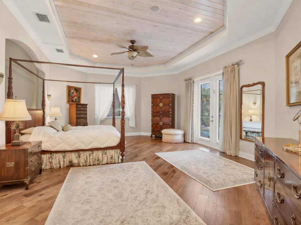 待售: $1,990,000 (5 贝兹, 3 浴室, 3954 平方英尺)