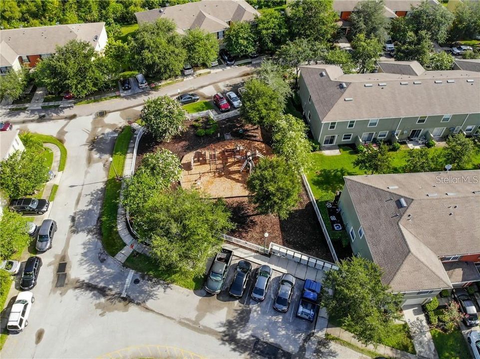 На продажу: $309,000 (3 спален, 2 ванн, 1495 Квадратных фут)