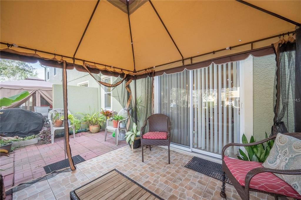 На продажу: $309,000 (3 спален, 2 ванн, 1495 Квадратных фут)