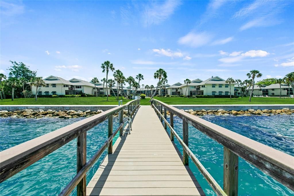 待售: $659,000 (2 贝兹, 2 浴室, 1200 平方英尺)