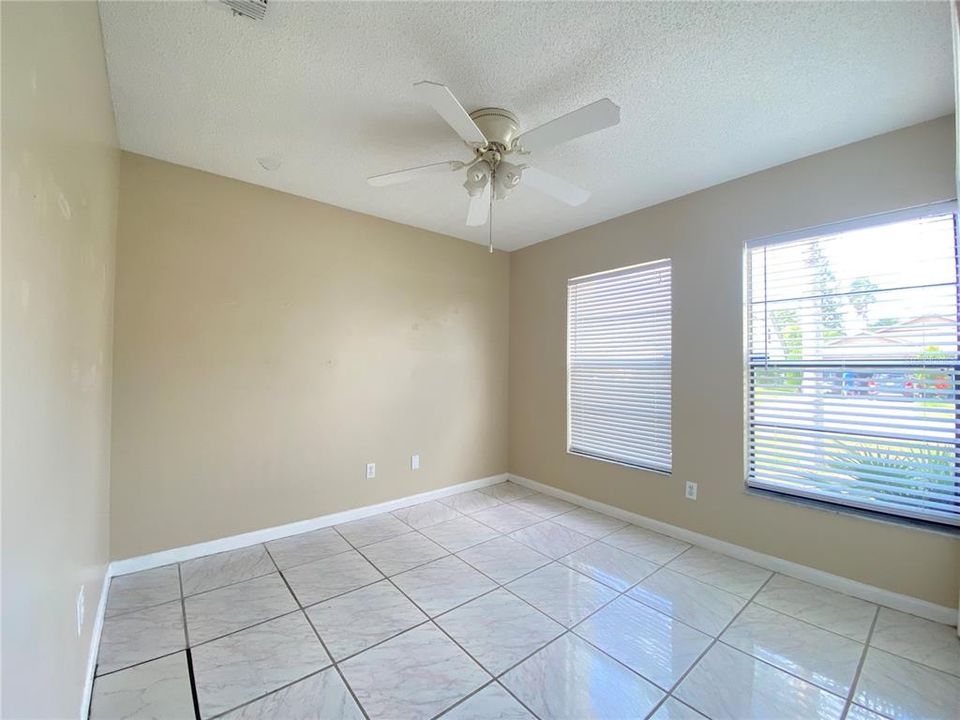 For Rent: $1,995 (3 beds, 2 baths, 1145 Square Feet)