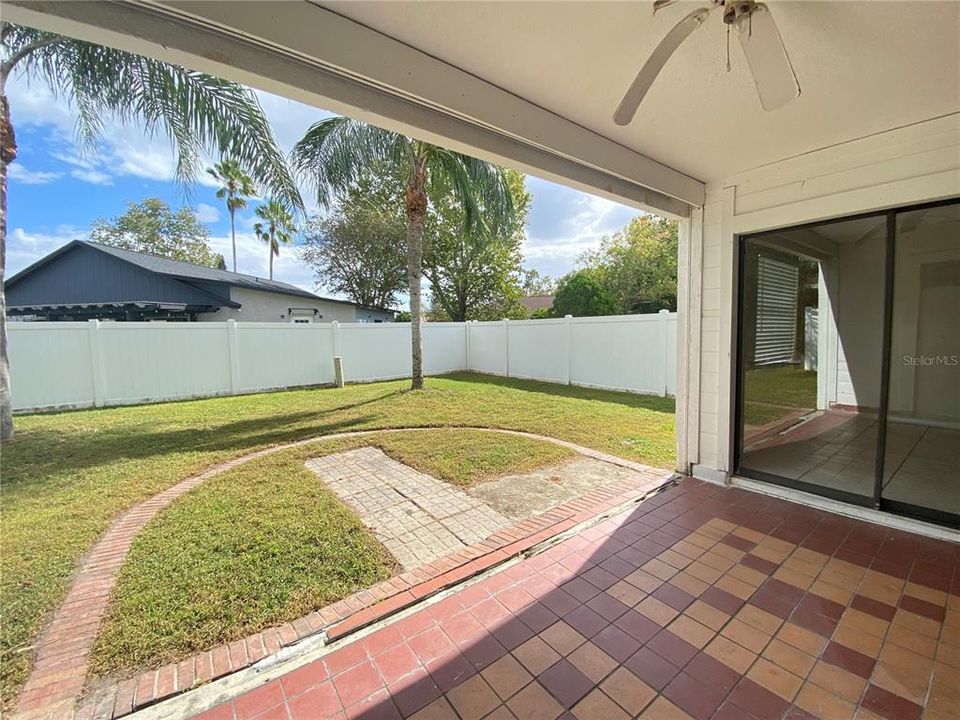 For Rent: $1,995 (3 beds, 2 baths, 1145 Square Feet)