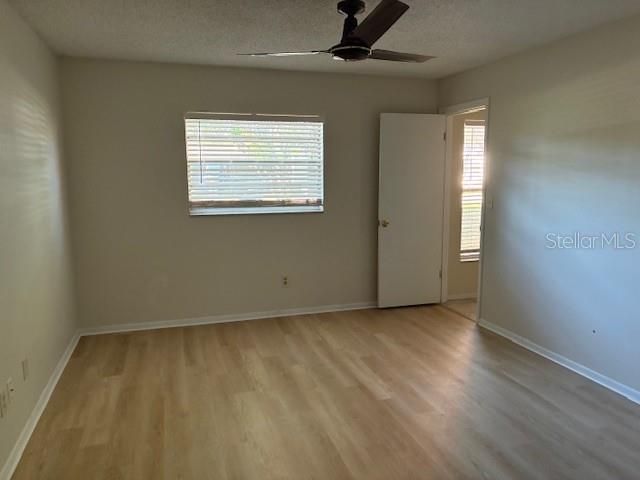 В аренду: $1,800 (3 спален, 2 ванн, 1216 Квадратных фут)