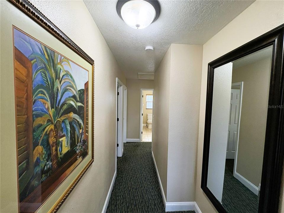 待售: $195,000 (2 贝兹, 2 浴室, 1052 平方英尺)