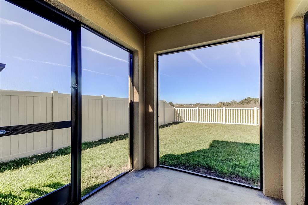 待售: $425,000 (4 贝兹, 2 浴室, 1939 平方英尺)