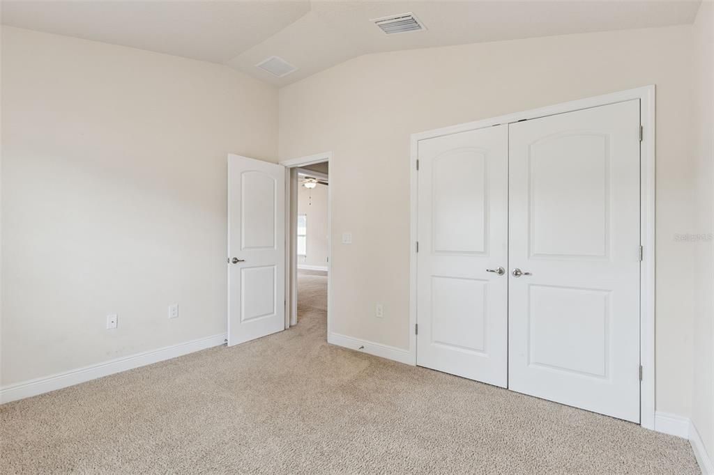 En Renta: $2,100 (3 camas, 2 baños, 1414 Pies cuadrados)