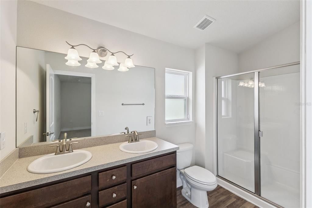 En Renta: $2,100 (3 camas, 2 baños, 1414 Pies cuadrados)