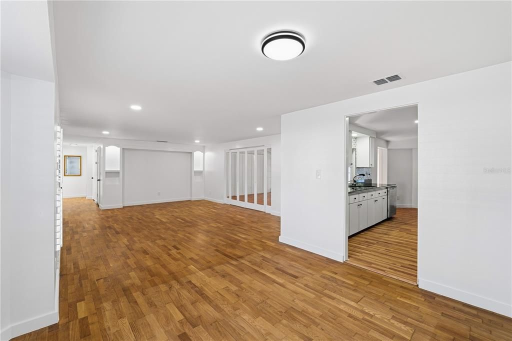 En Venta: $465,000 (3 camas, 2 baños, 1419 Pies cuadrados)