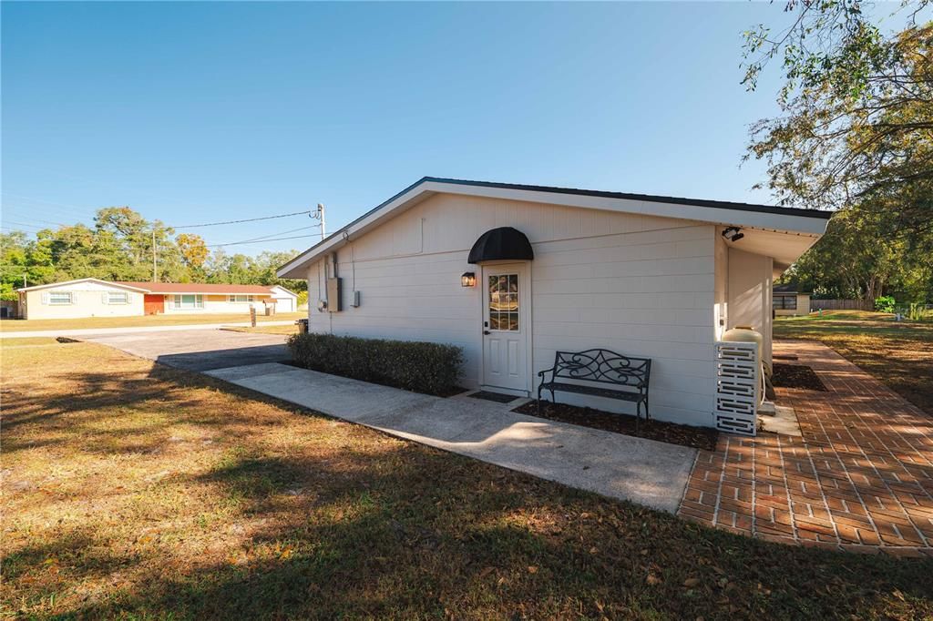 En Venta: $465,000 (3 camas, 2 baños, 1419 Pies cuadrados)