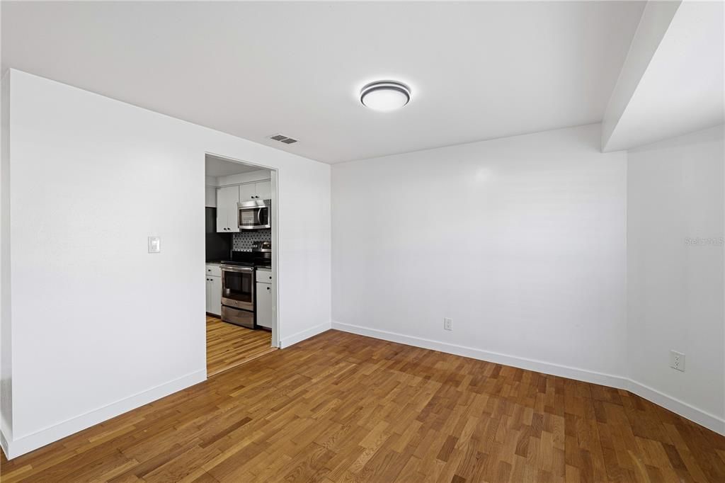 En Venta: $465,000 (3 camas, 2 baños, 1419 Pies cuadrados)