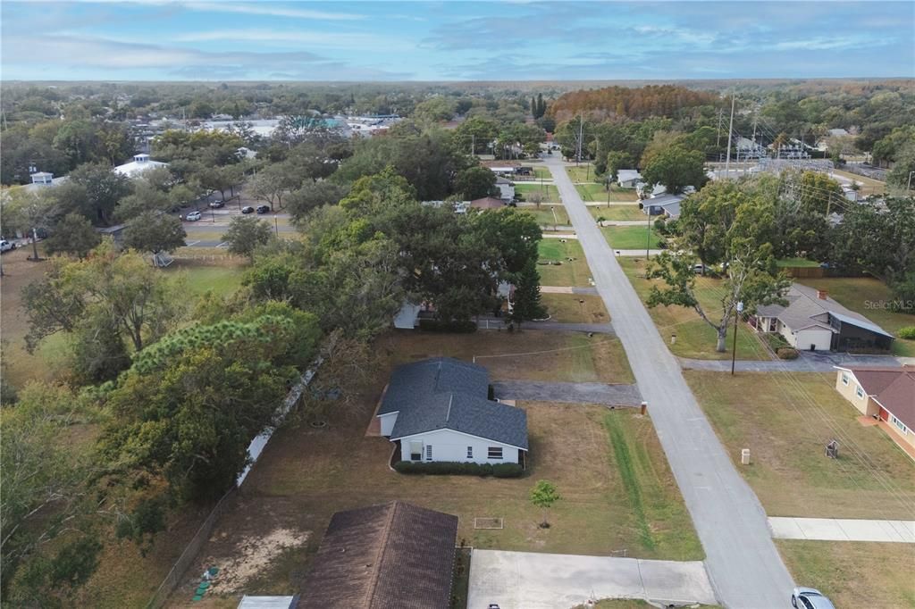 En Venta: $465,000 (3 camas, 2 baños, 1419 Pies cuadrados)