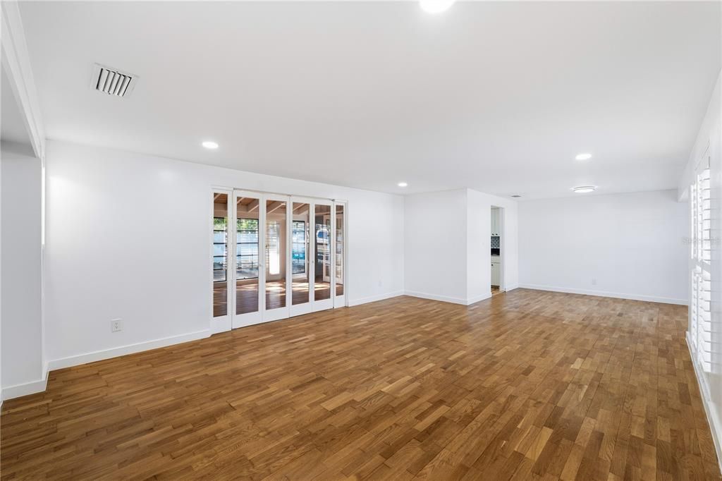 En Venta: $465,000 (3 camas, 2 baños, 1419 Pies cuadrados)