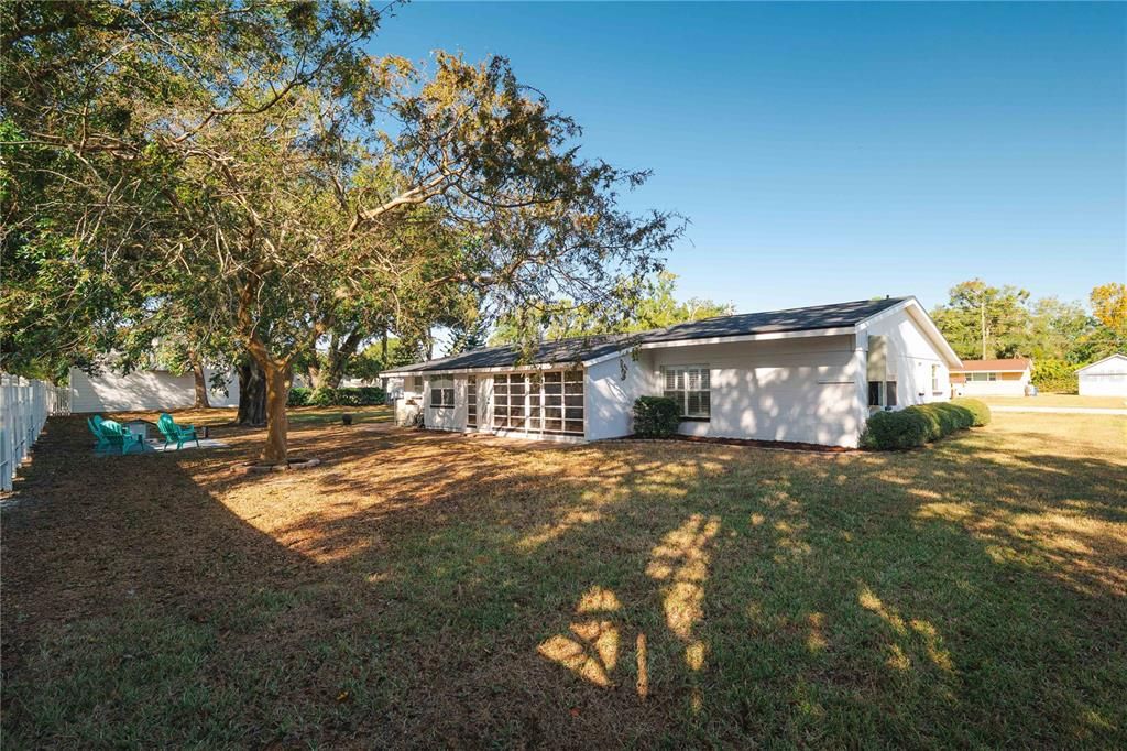 En Venta: $465,000 (3 camas, 2 baños, 1419 Pies cuadrados)