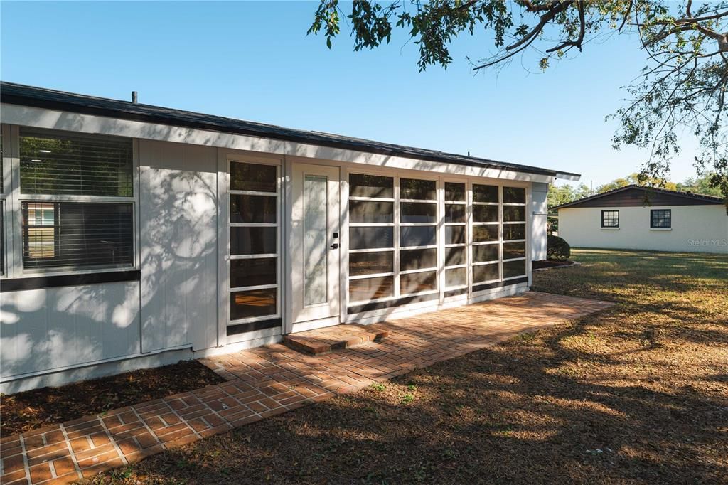 En Venta: $465,000 (3 camas, 2 baños, 1419 Pies cuadrados)